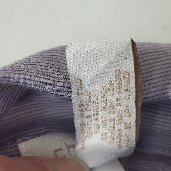 CHICO'S Purple Sheer Crinkle V-neck Roll-Tab Back Peplum Blouse - Picture 9 of 13